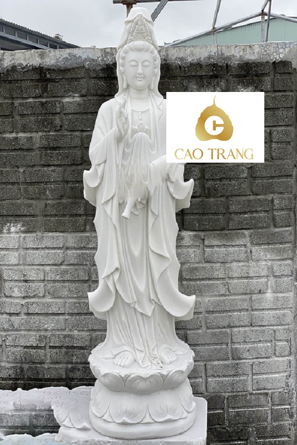 Tượng Phật Quan Âm Bồ Tát Bằng Đá